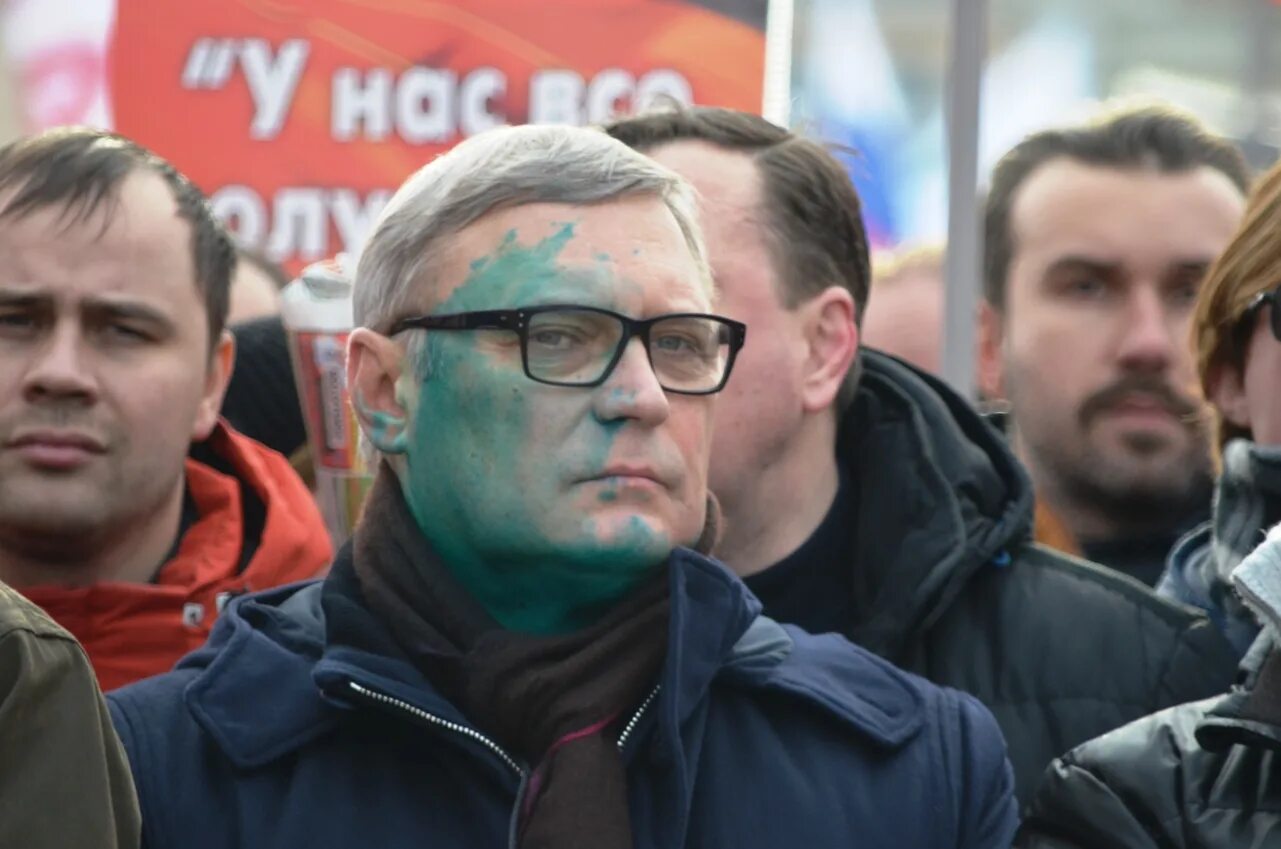 Представитель оппозиции. Оппозиция Путина. Оппозиционер Путина. Оппозиционные политики России. Политики оппозиционеры в России.
