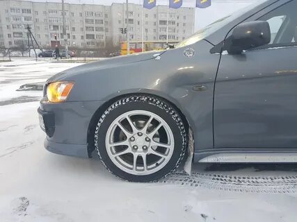 Зимние шины 215 50 r17