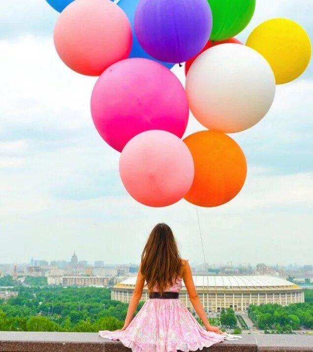 Фотосессия с воздушными шариками. Девушка с воздушными шарами. Красивые девушки с воздушными шарами. Девушка с шариками воздушными.
