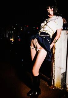 En mi estilo personal de shibari busco generar una mezcla entre el shibari ...