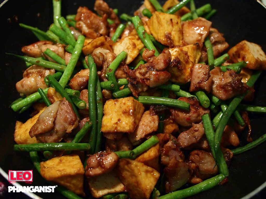 Самые вкусные китайские блюда. Веревочка блюдо. Китайское блюдо мясо веревочкой. Свинина по сычуаньски. Блюда китайской кухни.