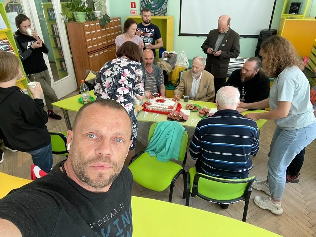 Республиканский наркологический диспансер чебоксары. Анонимные группы нижний новгород. Спикерская анонимных наркозависимых. Аа. Анонимные группы нижний новгород.