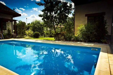 Pool blu