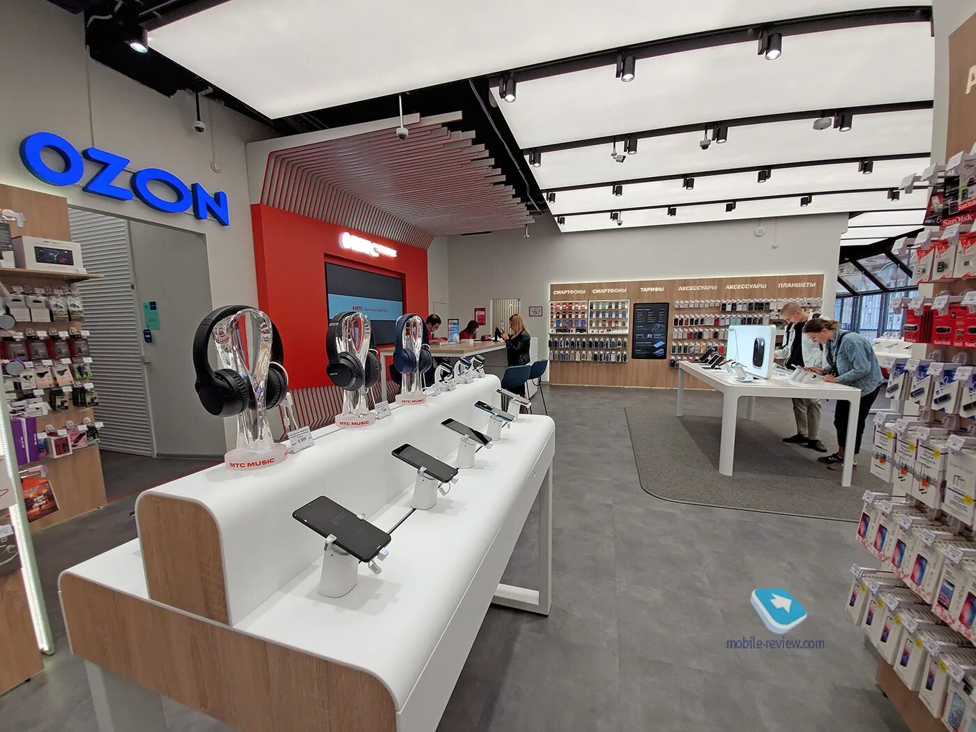 Мис шоп. Mi фирменный магазин. Mi shop тц европейский. Mi stor ксиоми. Сяоми шоп.