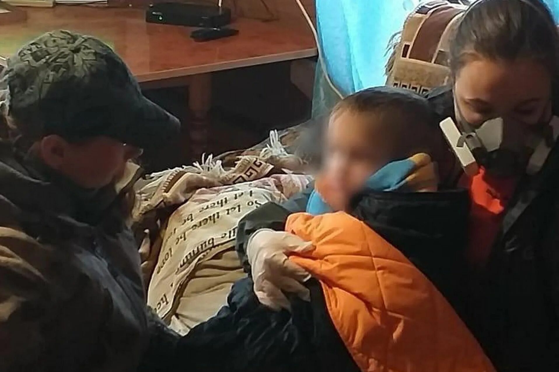 Мальчик потерялся в лесу. Подслушано в ворсме. Металл лежит в ручье фото. Ребенок потерялся в лесу. Четырехлетний ребенок.