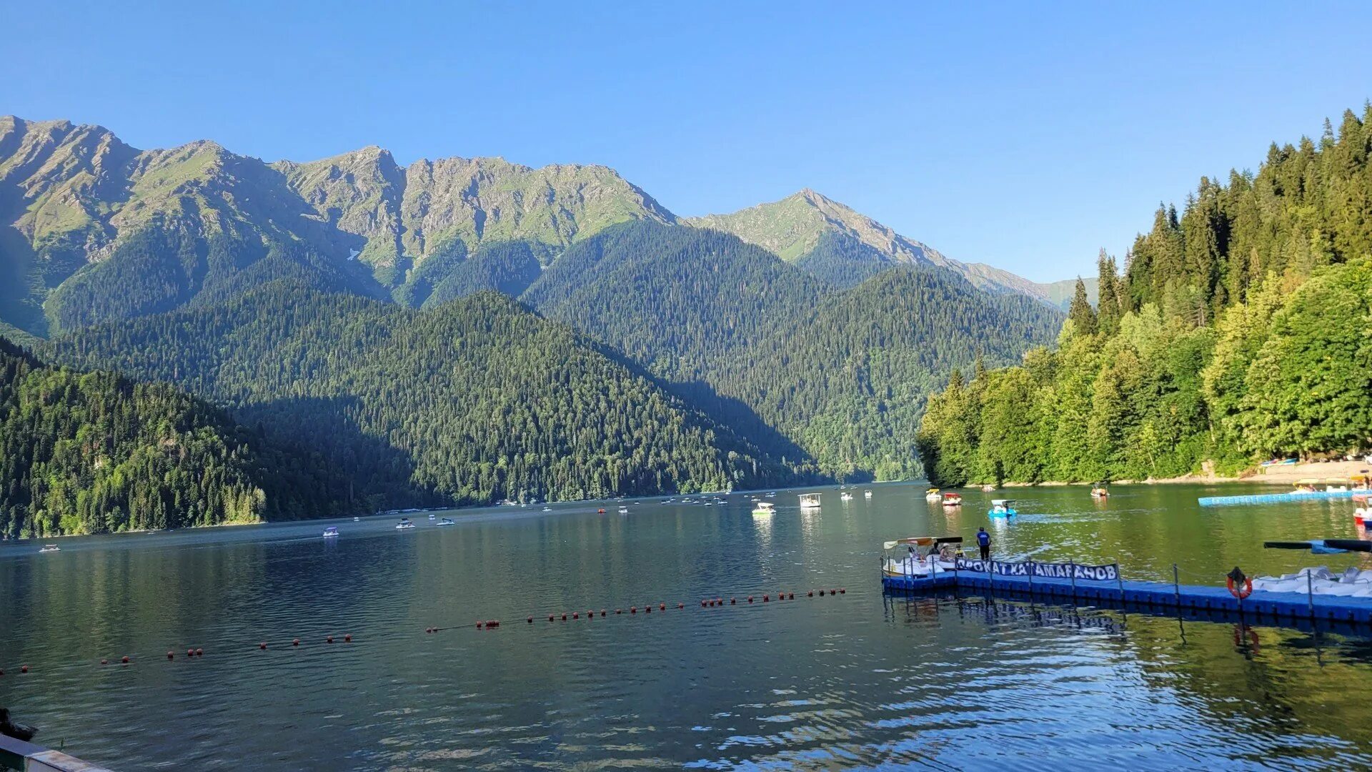 Озеро рица абхазия. Абхазия озёра абхазии рица. Рицца озеро рица. Озеро рица абхазия. Озеро рица абхазия 2022.