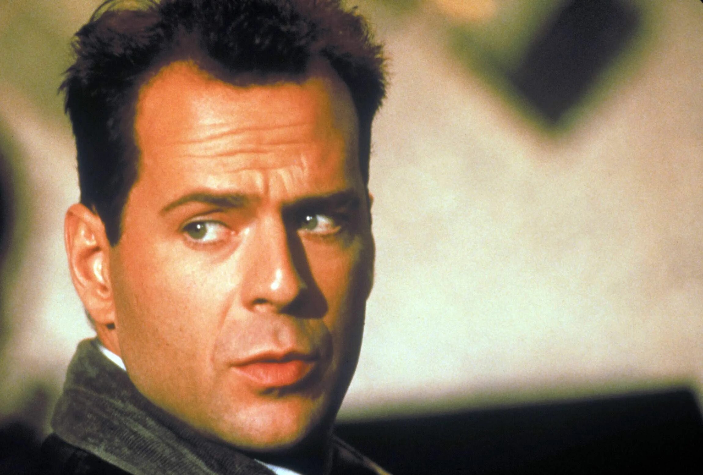 Bruce willis. Брюс уиллис сейчас. Брюс уиллис блюз. Брюс уиллис в молодости фото. Брюс уиллис улыбка.