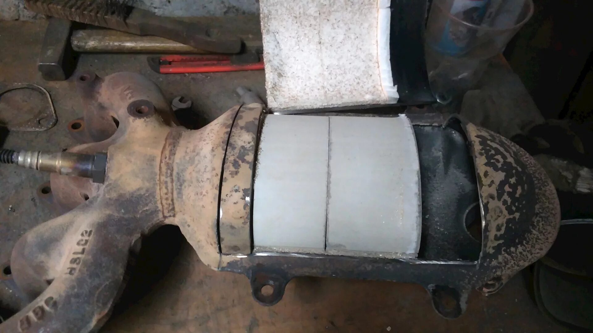 Катализатор на хендай элантра 3 xd. Пламегаситель элантра 1. Элантра удалить катализатор. Пламегаситель хендай элантра 1. Катализатор хендай j3 xd.