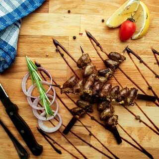Рецепт шашлыка из сердечек на мангале
