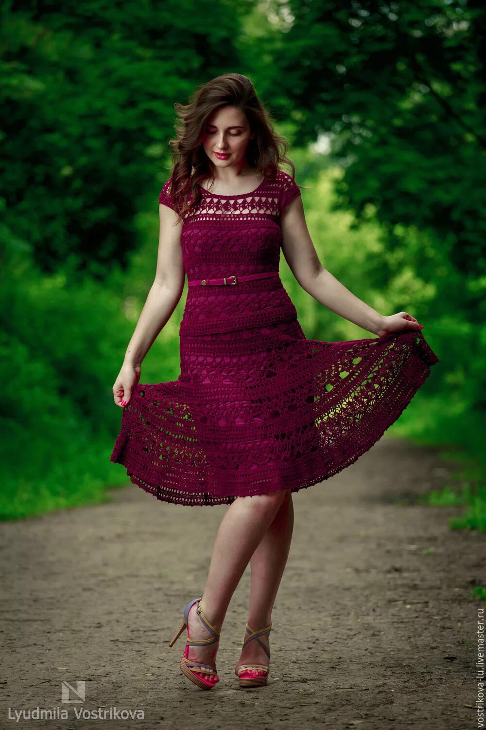 Вяжем красивое платье. Платье вязаное. Платье крючком. Платье крючком для женщин. Вязаное платье крючком.