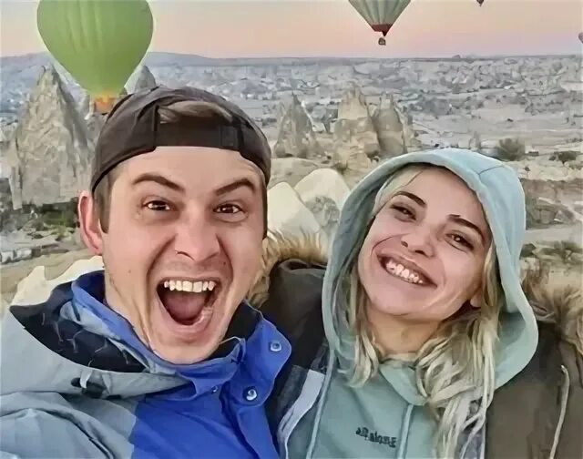 Канал ютуб кузнеца с закадровым голосом. Кузен ютуб. Кузен ютуб. Кузен ютуб. Кузен ави.