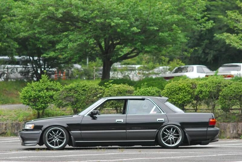 Toyota chaser 80. Чайзер 80. Mazda savanna rx-7 ∞ iii (fc3s). Toyota chaser 81 кузов. Чайзер 80.