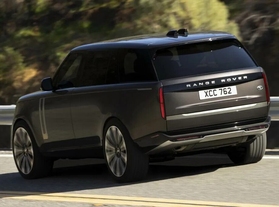 Range 2023. Range rover sport 2023. Новый рендж ровер 2023. Новый рендж ровер спорт 2023. Range rover sport 2023 wheels.