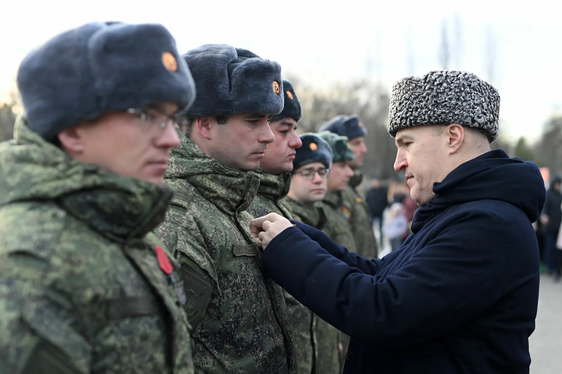 Сво майкоп. Российский солдат. Военные Адыгея. Российский солдат в зимней форме. Солдат РФ.