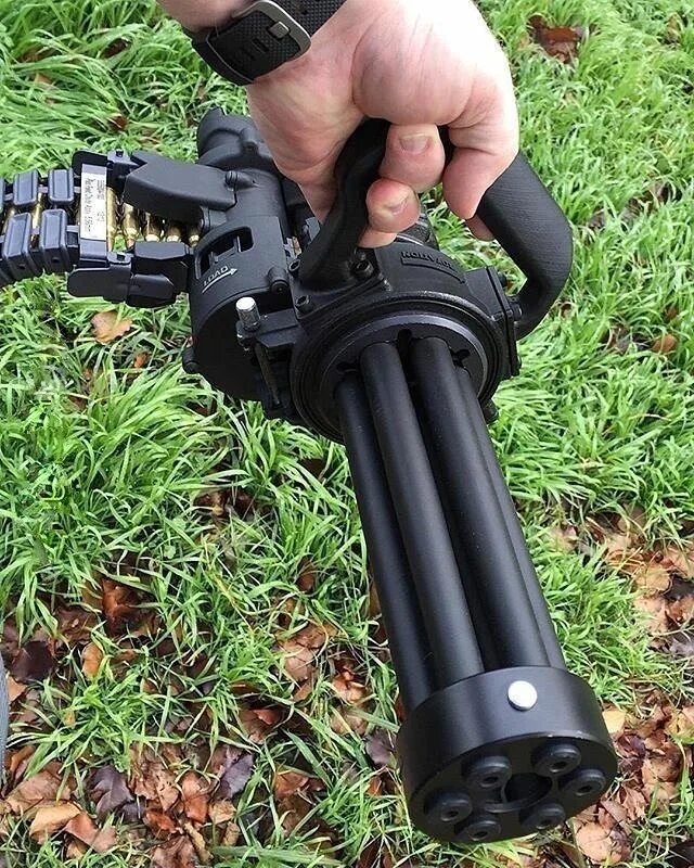 Пулемет гатлинга 6 стволов. М134 миниган. M134 «миниган». Мини миниган. Пулемет м134 миниган.