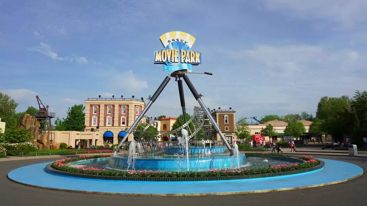 Муви парк. Муви парк германия. movie park germany ботроп. movie park пермь. парк юниверсал в германии.