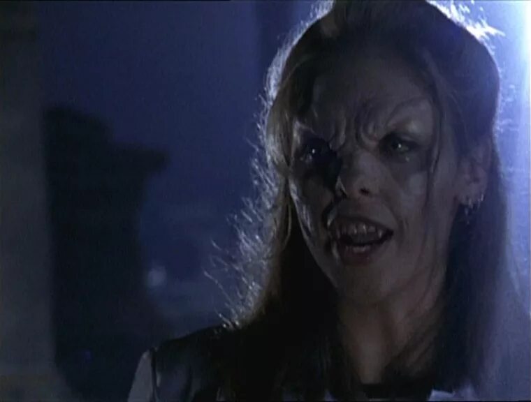 Баффи вампир. Баффи истребительница вампиров 1997. Баффи истребительница вампиров сериал. Баффи вампир. Баффи вампир.