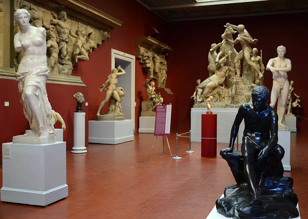 государственный музей имени пушкина в москве. экспонаты пушкинского музея изобразительных искусств. давид в пушкинском музее. зал искусства средних веков в гмии им. пушкинский музей изобразительных искусств картины.