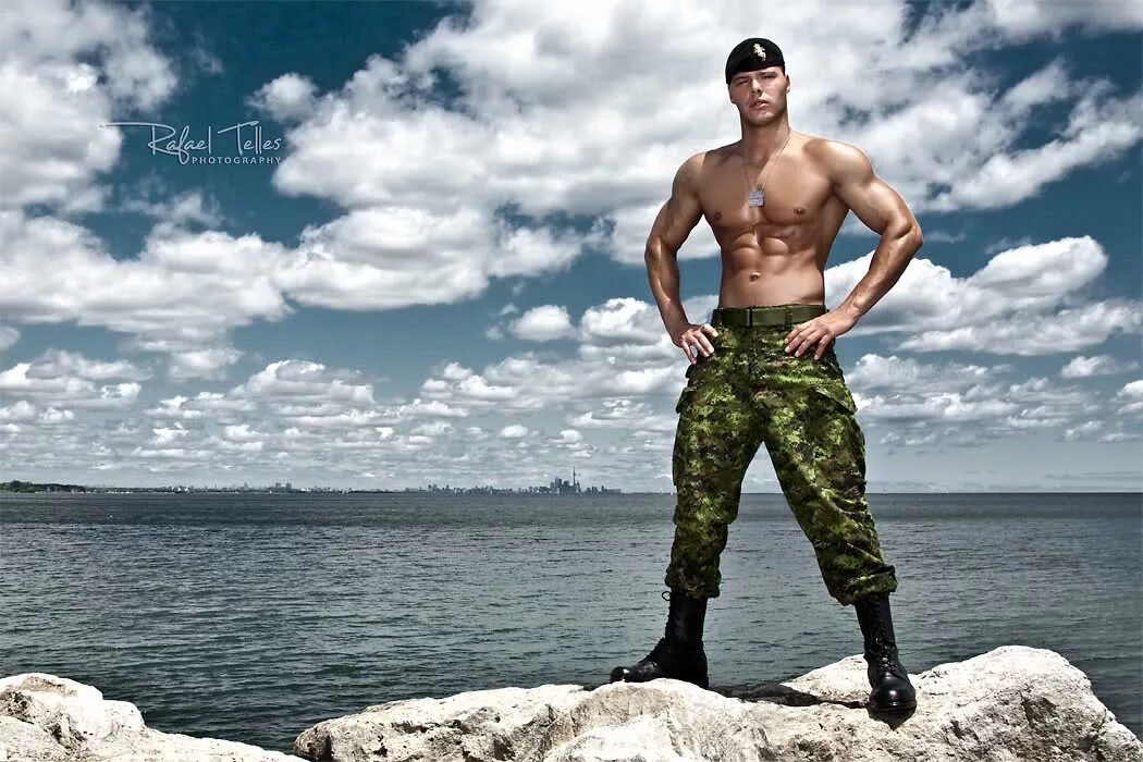 Военные мужчины 18. Красивые мужчины в военной форме.