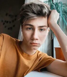 Блоггер сережа