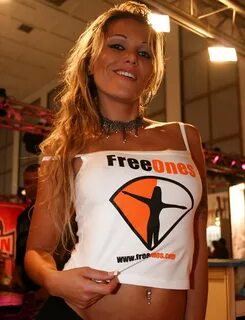 Анна Нова (Anna Nova) 1975 г., Магдебург.