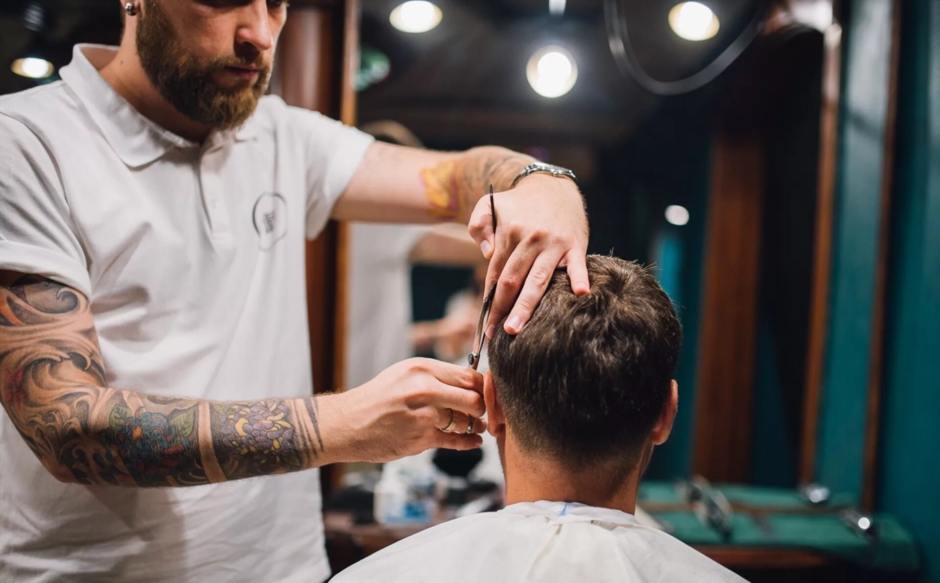 Формы мужских причесок. Quiff стрижка схема. Махфуз барбер. Тип барбера. Барбершоп сериал.