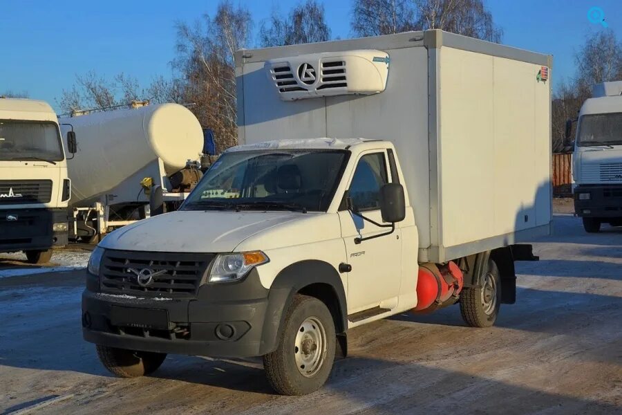 Профи рефрижератор. Уаз профи фургон рефрижератор. Уаз профи термофургон. Уаз профи изотермический фургон. Уаз профи рефрижератор.