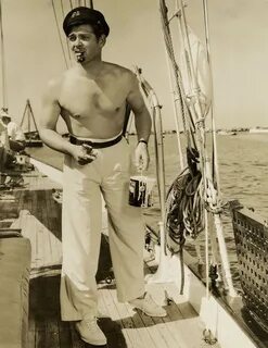 Slideshow clark gable nude.