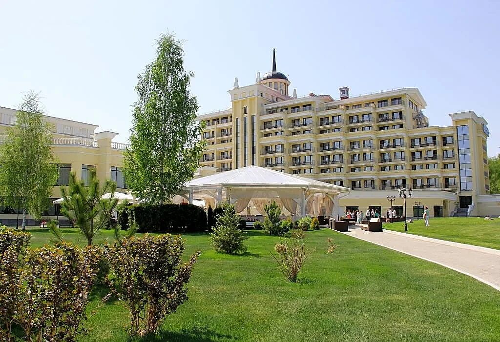 Отель m’Istra’l Hotel & Spa. Мистраль Истра. Мистраль отель. Мистраль отель и спа. Сайт отеля мистраль