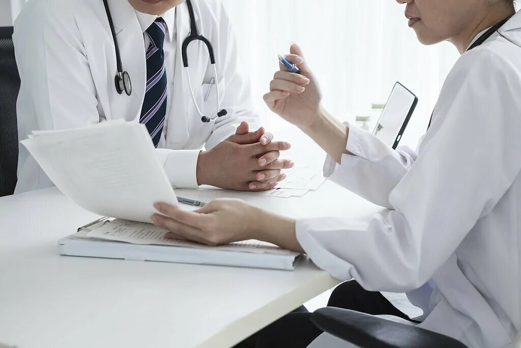 хранение наркотических средств в аптеке. геронтофармакология. Keeping of medicine. консультация врача онколога.