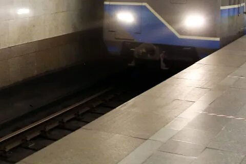 Если при падении на рельсы метро вы