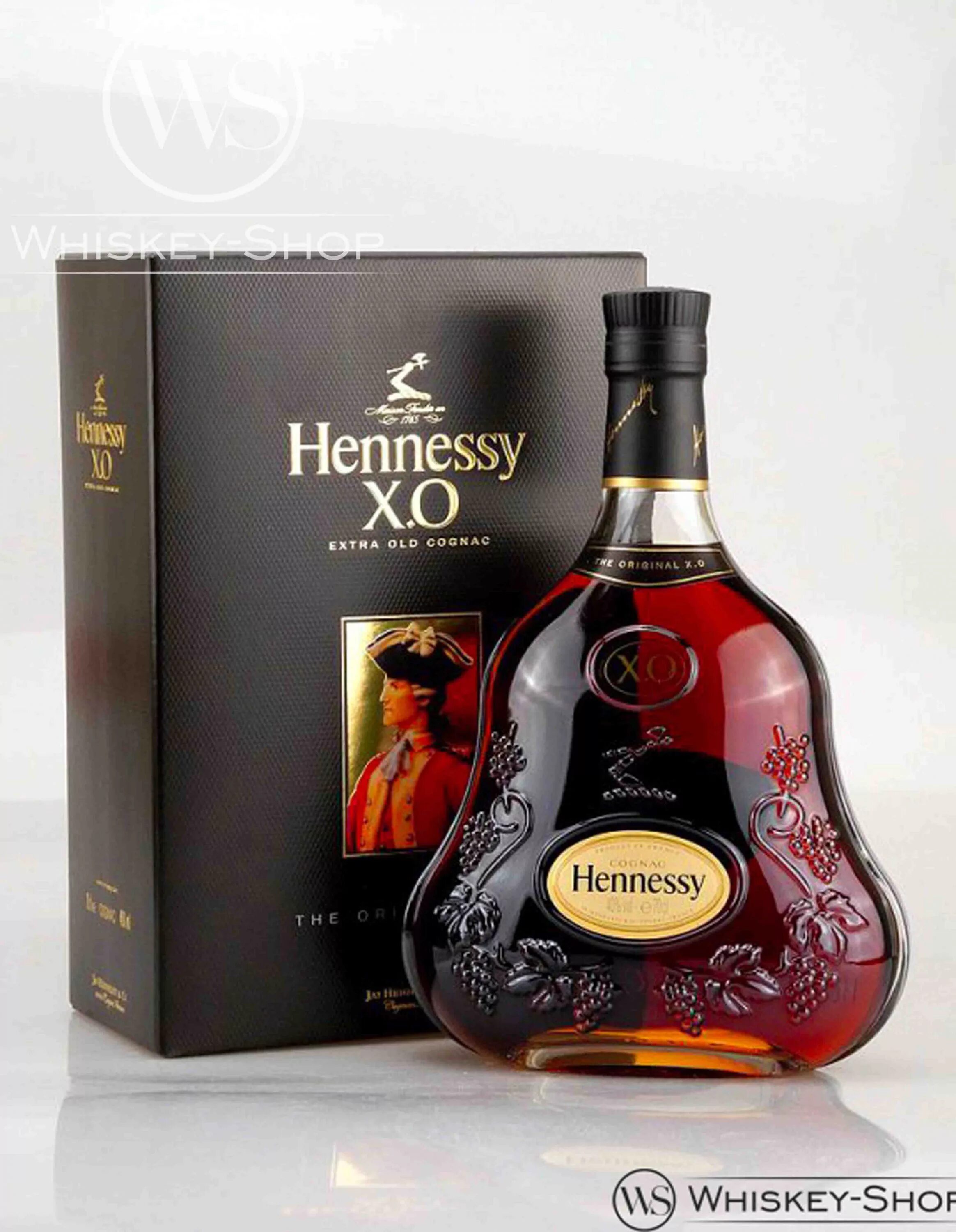 Хеннесси Иксо 0.7. Коньяк Хеннесси Хо 0.7. Хеннесси Хо 0.7 Золотая. Hennessy x.o 0.7. Хеннесси 0.7 оригинал