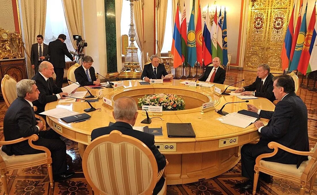 Евразийский электронный портал. Саммит таможенного Союза. Переговоры стран в упрощенном порядке.
