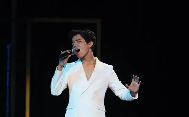 Димаш кудайбергенов singer. Песни димаша кудайбергенова на русском. Димаш кудайбергенов 2021. Песни димаша кудайбергенова на русском. Димаш.