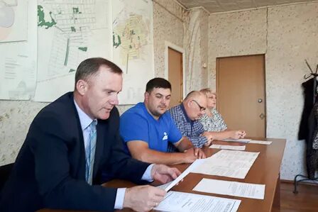 Депутат совета городского поселения