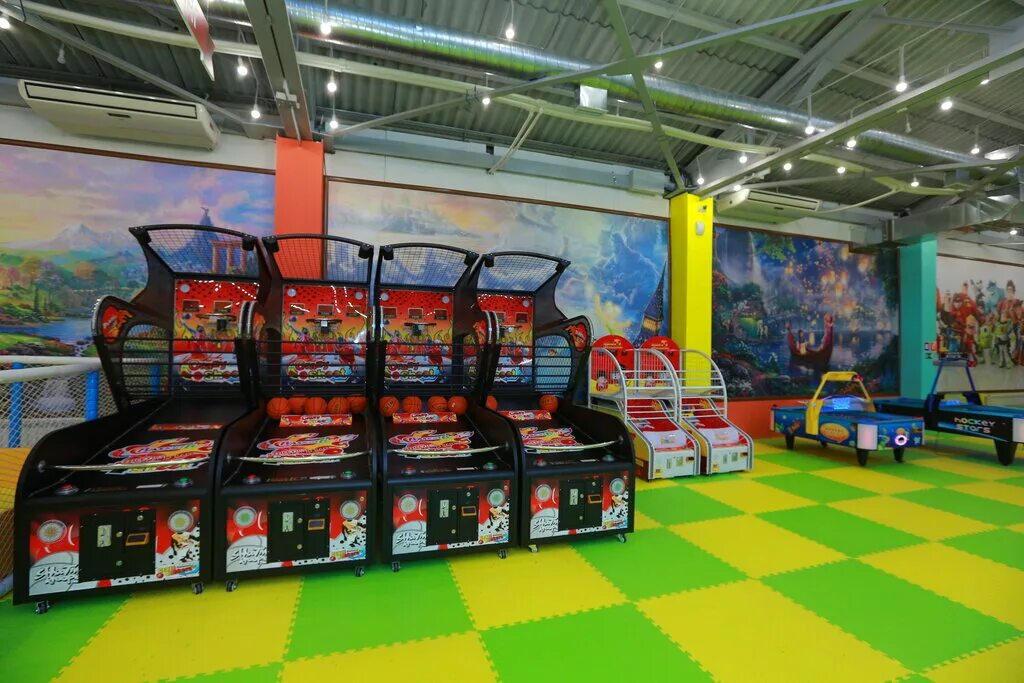 детский парк мультиленд. мультилэнд махачкала аттракционы. гагарина и «мультиленд» киров. парк аттракционов в махачкале мультиленд. мультилэнд махачкала.