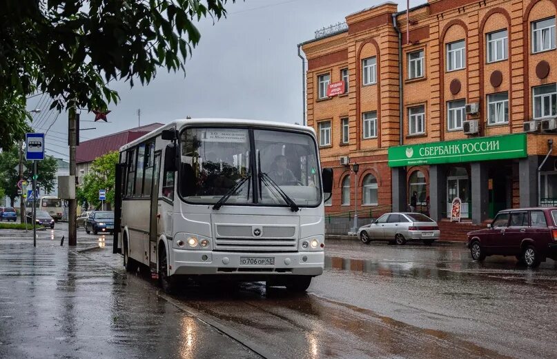 Автобусы котельнич. Автовокзал котельнич. котельнич общественный транспорт. паз автобусы заречный.