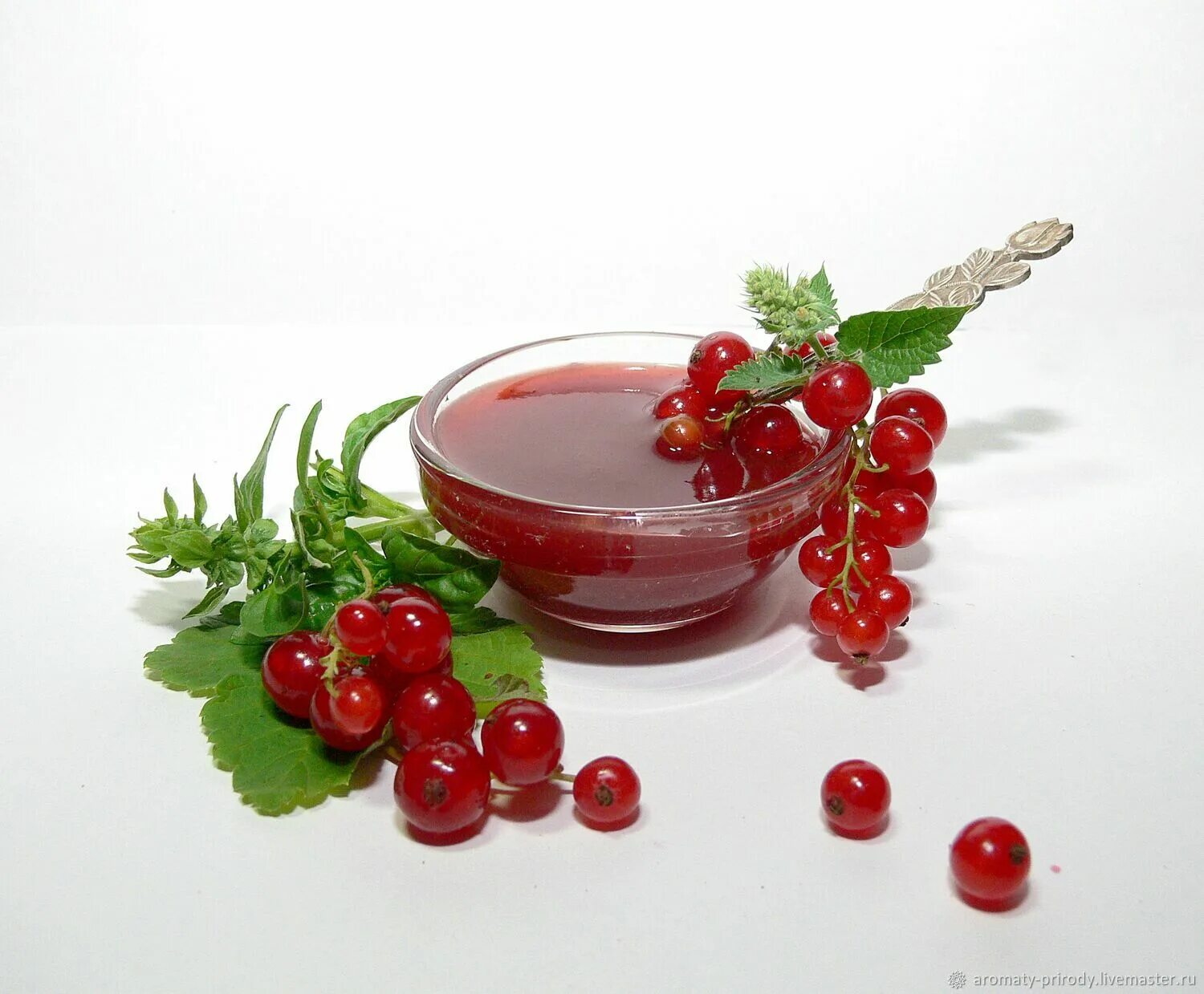 Конфитюр малина. Малиновый конфитюр. Сливовое варенье. Красная смородина джем и чай. Клубничный джем.