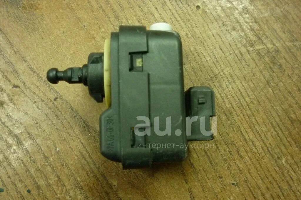 Разъем корректора фар koito. Корректор фар карина е. Корректор фар тойота. Корректор фар toyota. Корректор фар тойота.