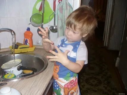 Маленькие помощники в детском саду