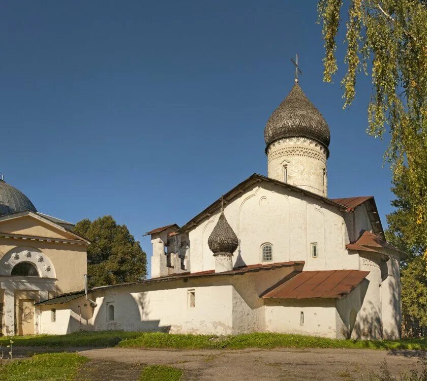 старо вознесенский монастырь псков. вознесенская церковь псков. псков. псков. планетарий псков церковь.