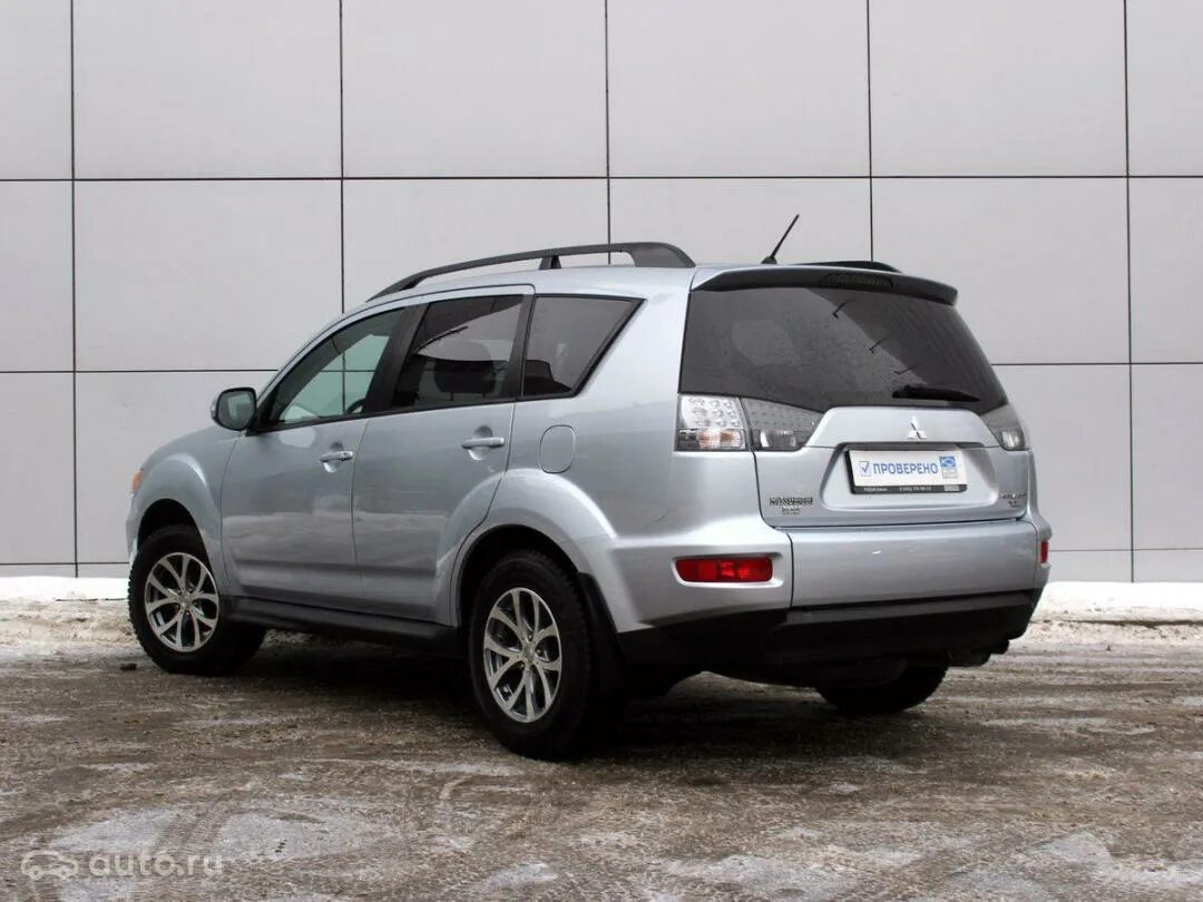 Mitsubishi outlander xl рестайлинг. Mitsubishi outlander xl 2010. 4 cvt (170 л. Mitsubishi outlander xl рестайлинг. Аутлендер xl рестайл.