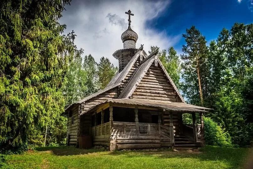 Церкви Руси деревянные церкви Руси. Деревянный храм храм Русь. Деревянное зодчество Киевской Руси. Часовни деревянные древней Руси.