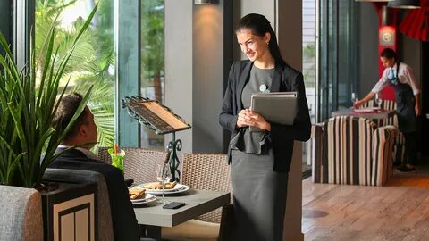 Управлять гостиницей