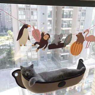 Лежанка для кошки на окно