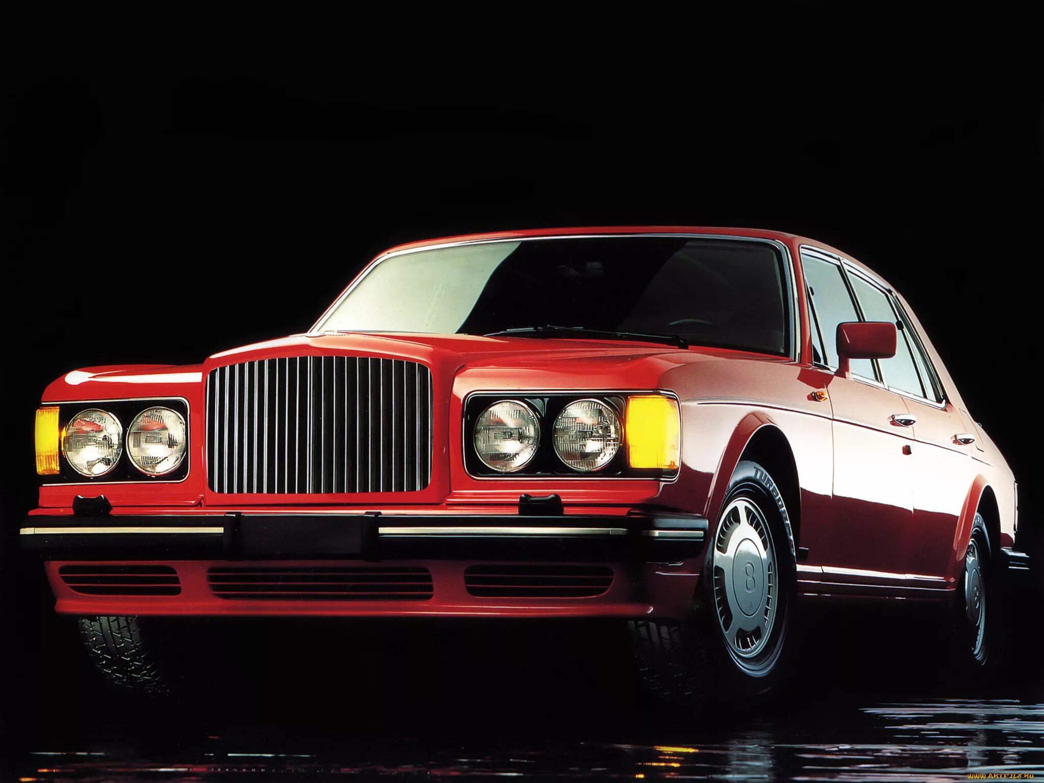 Бентли турбо р. Bentley Turbo r '1989–97. Bentley Turbo r. Бентли 1989. Бентли турбо р 1989 года.