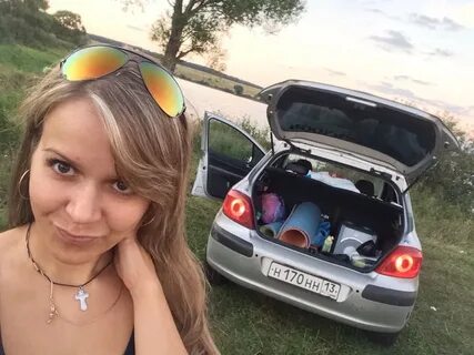 Песня езжу на пежо и не