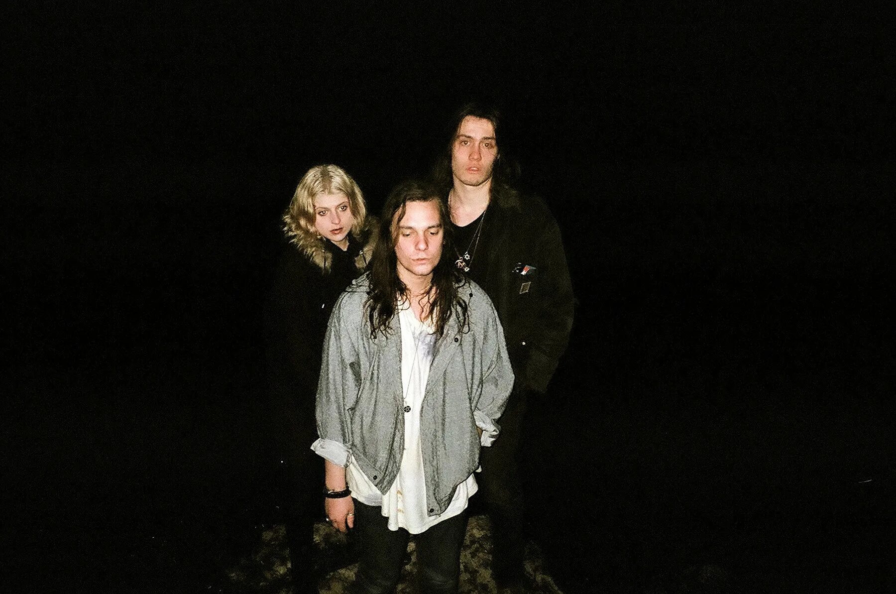 Salem king night. Джон холланд salem. Salem band. Салем группа вичхаус. Salem группа сша.