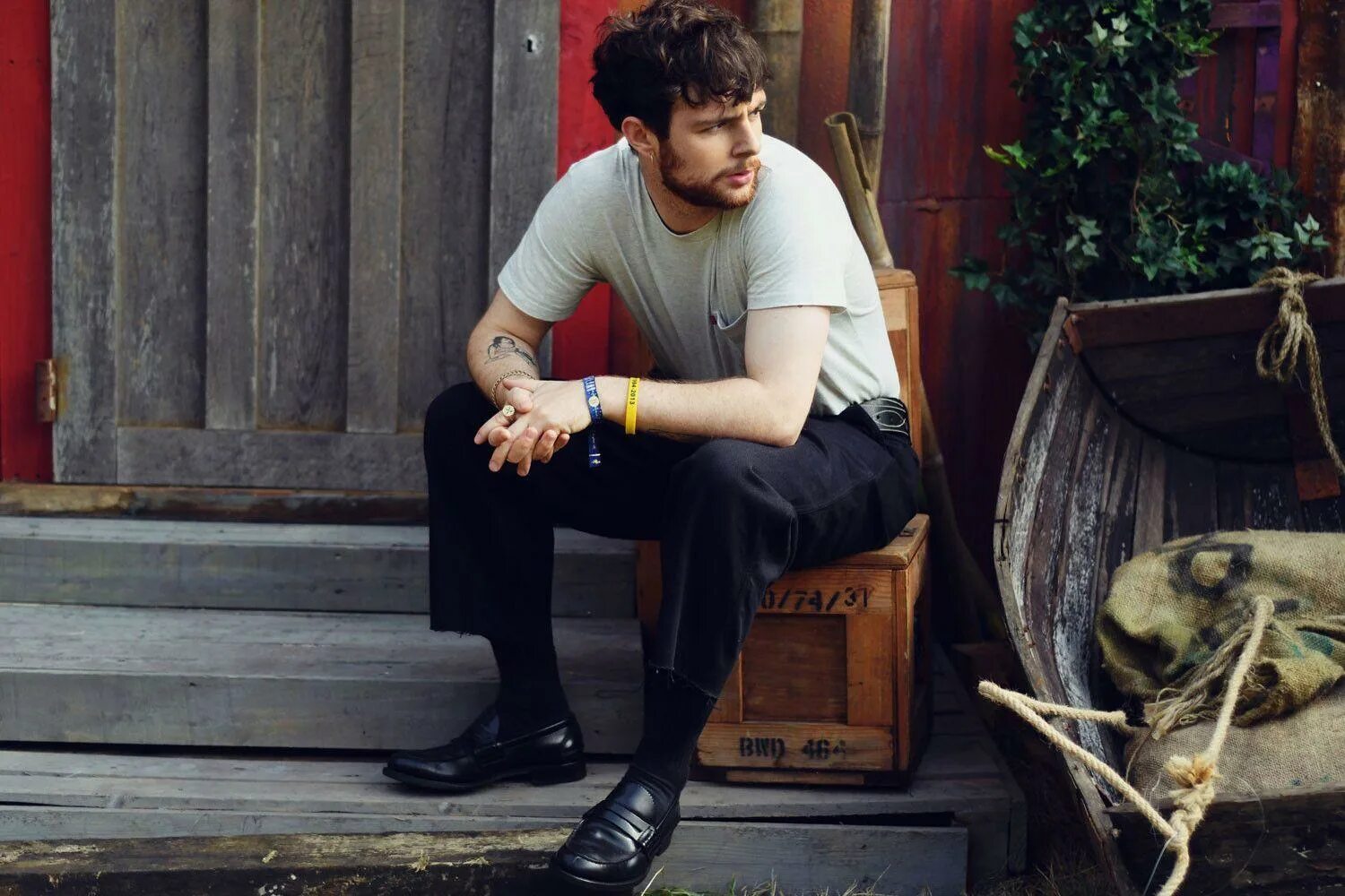 Tom grennan. Tom Greenan. Том Греннан британский музыкант. Tom Grennan торс. Grennan Tom "Lighting Matches".