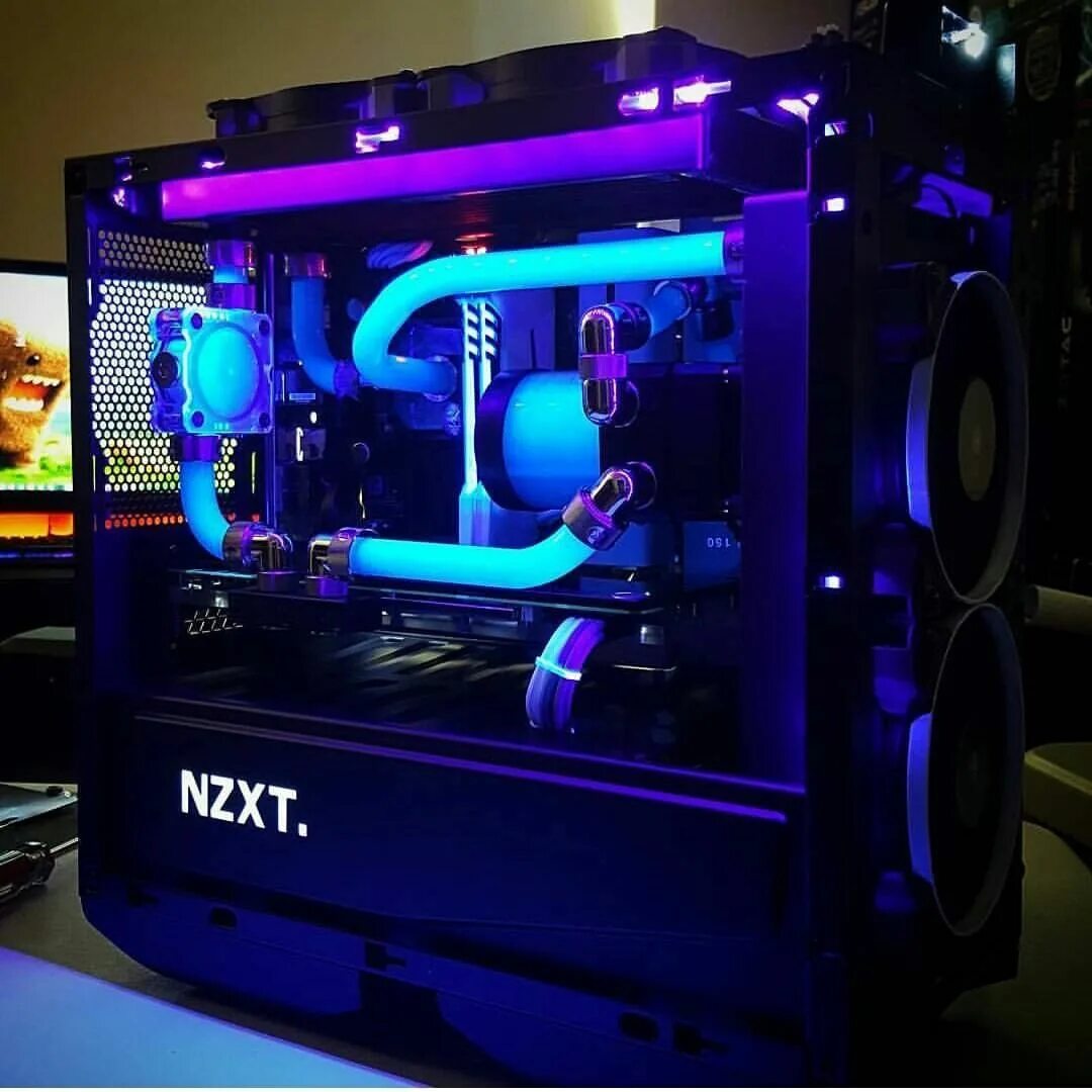 NZXT водяное охлаждение с корпусом. ПК NZXT. Системный блок с водяным охлаждением Deepcool. NZXT h400 Water Cooling. Сво 2026